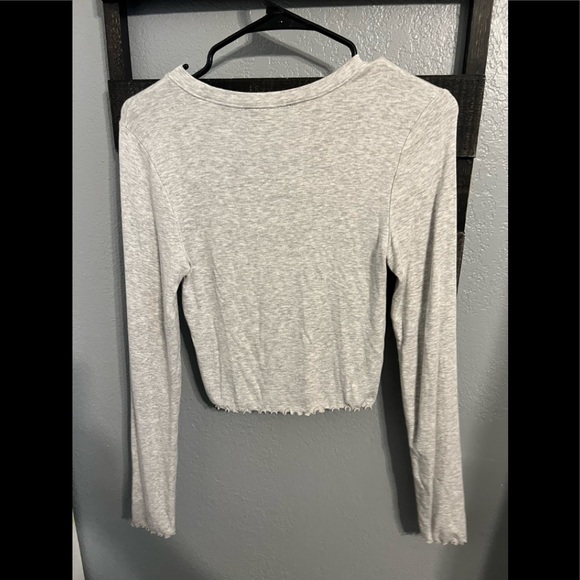 Forever21 Long Sleeve Crop Top - Picture 4 of 4